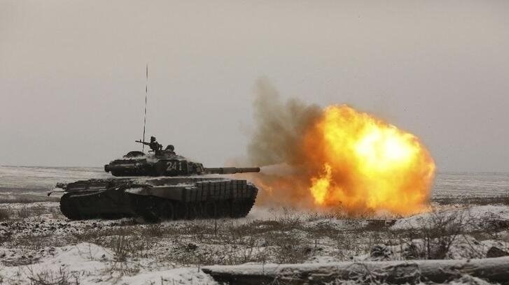 Rusya-Ukrayna savaşı hakkında çarpıcı yorumlar: Batıya karşı rövanşın başlangıcı￼